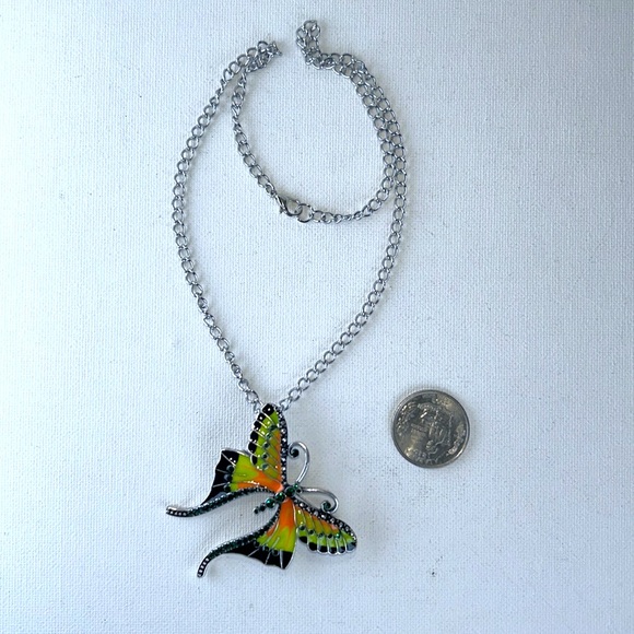 Handmade Enameled Butterfly Pin Pendant Hypoallergenic Stainless Steel Casual - Picture 4 of 5